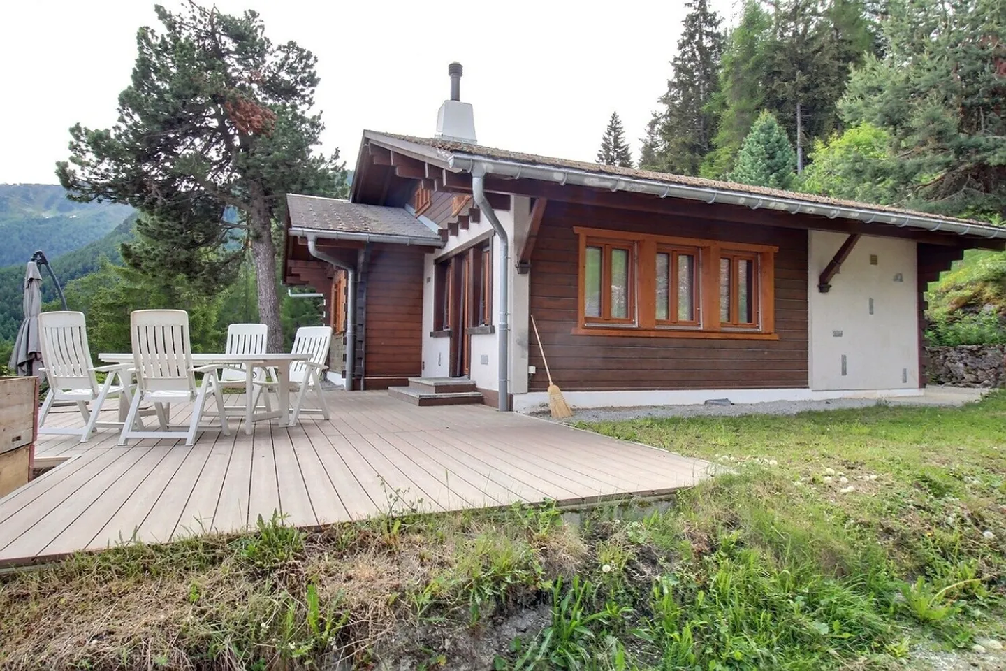 2004M.LA TZOUMAZ.Authentic chalet in the heart of the Valais Alps - Photo 9 of 11