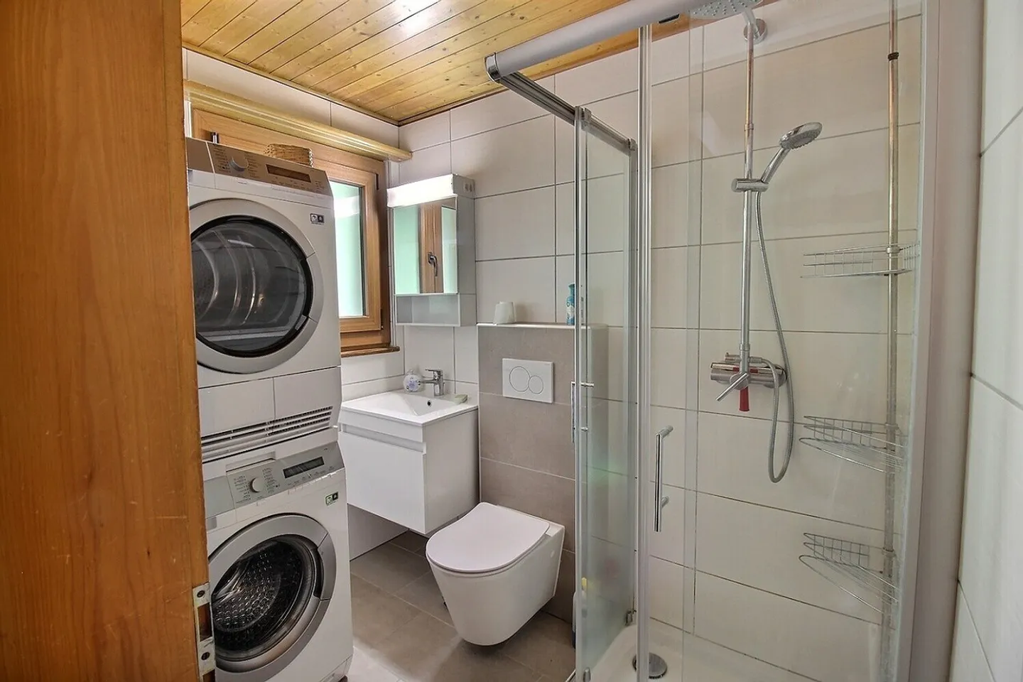 2004M.LA TZOUMAZ.Authentic chalet in the heart of the Valais Alps - Photo 8 of 11