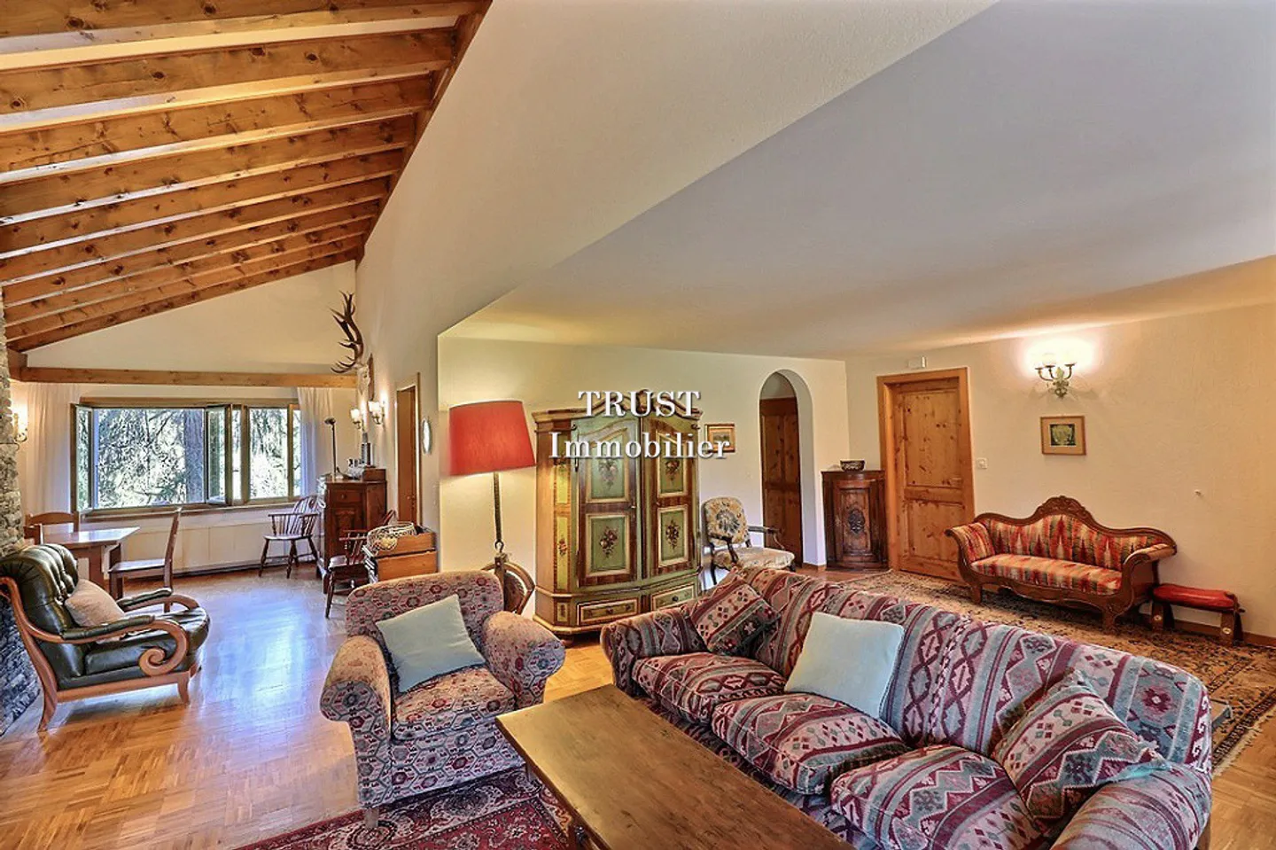 Chalet de charme à Crans-Montana - Photo 1 sur 13