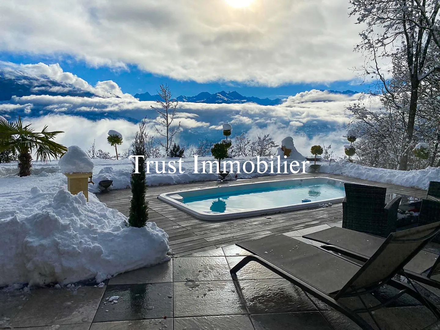 Panoramablick und garantierte Ruhe für dieses Chalet - Foto 1 von 9