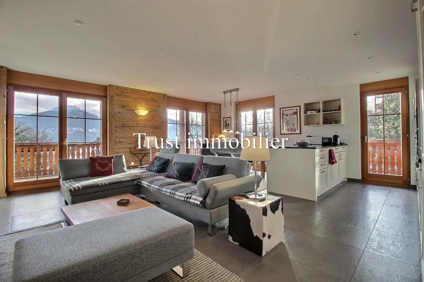 4024. Exclusivity. Superb mountain apartment - Photo 12 of 13