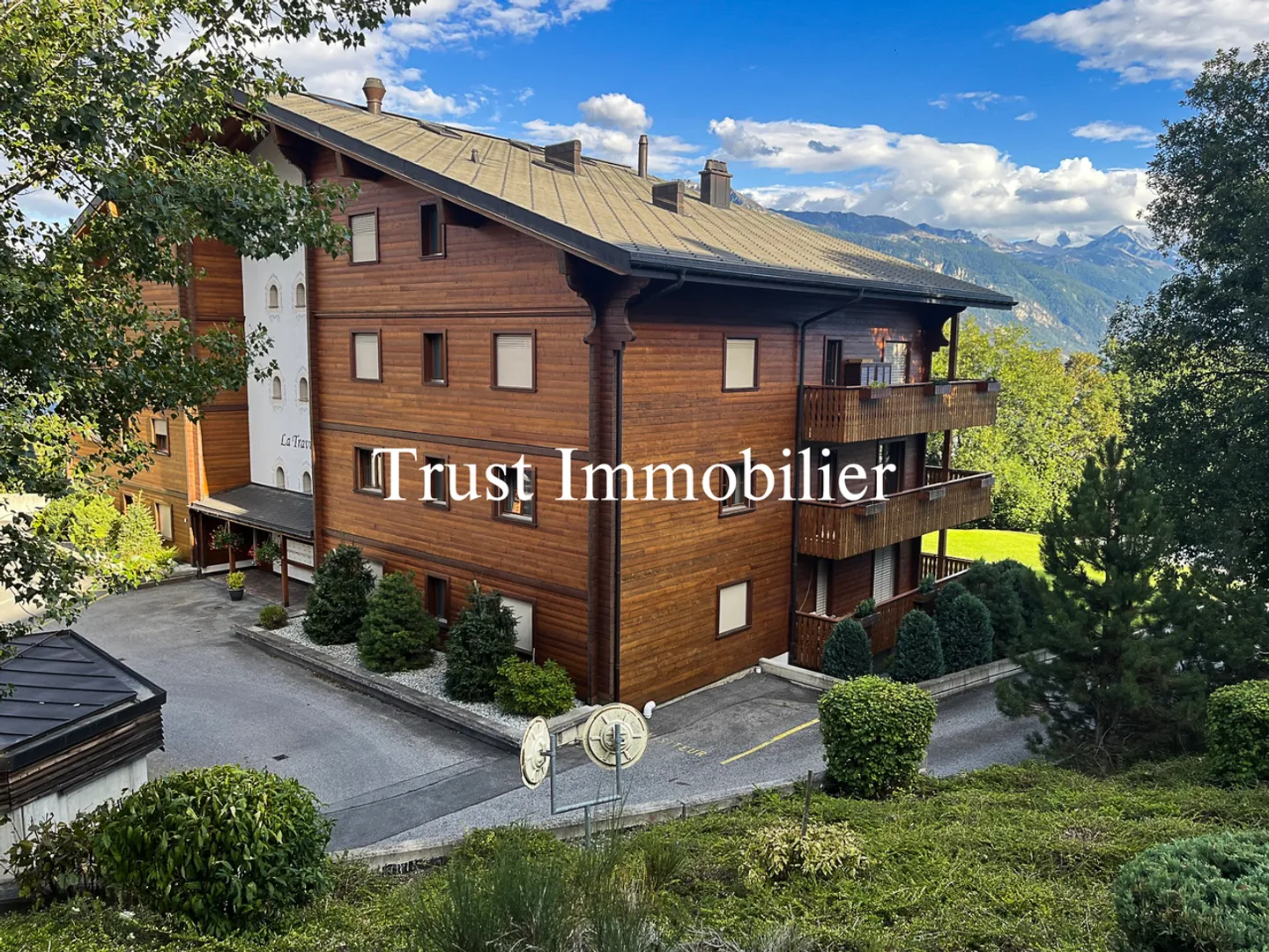 4024. Exclusivity. Superb mountain apartment - Photo 1 of 13