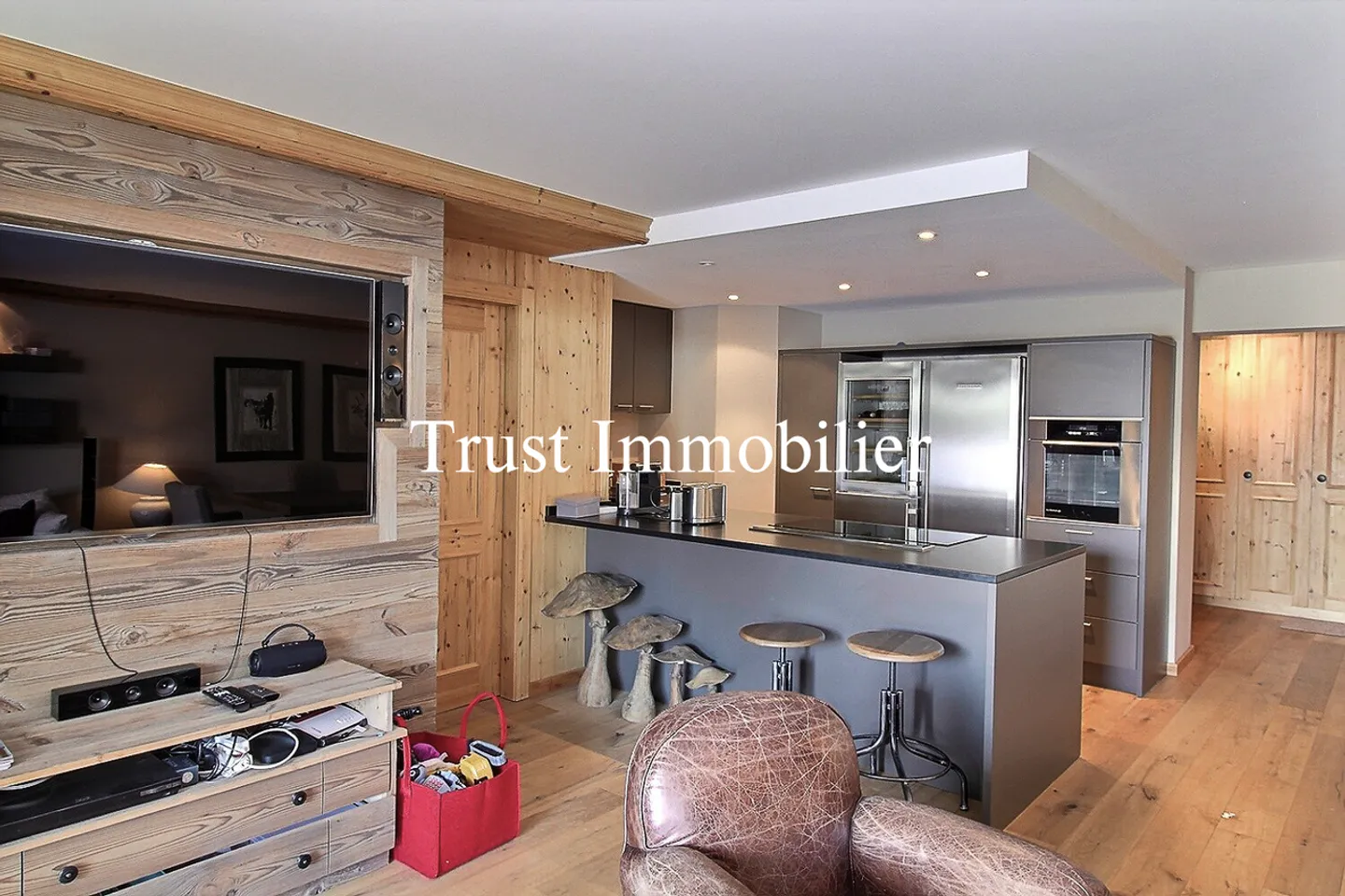 4036. Magnificent Hochwertige Wohnung an der Golfstraße - Foto 1 von 13