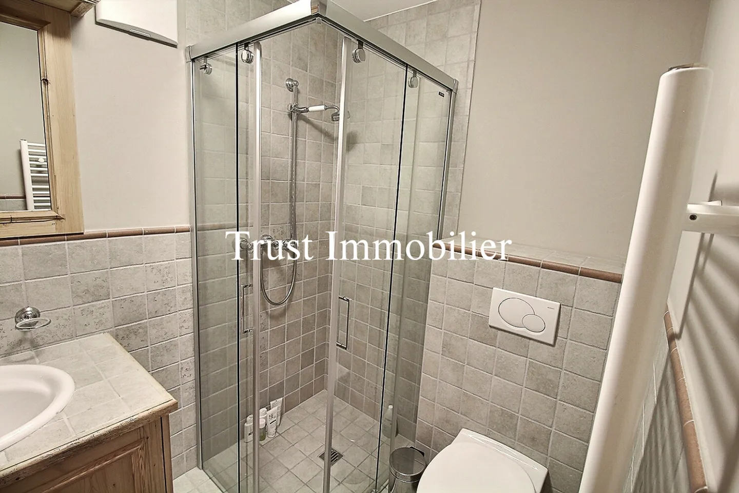 4036. Magnificent Hochwertige Wohnung an der Golfstraße - Foto 13 von 13