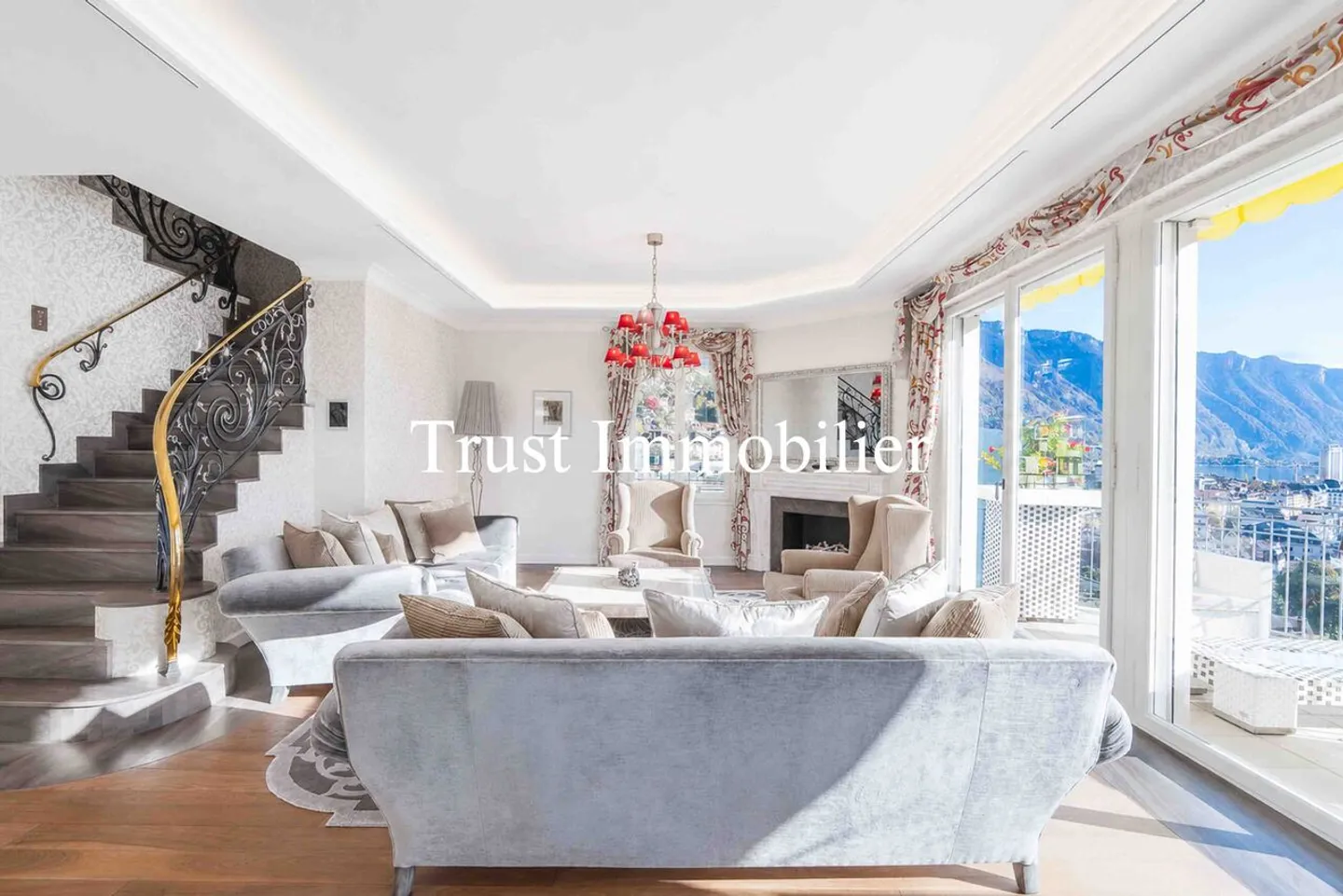5002. Penthouse d'exception au coeur de Montreux - Photo 4 of 13