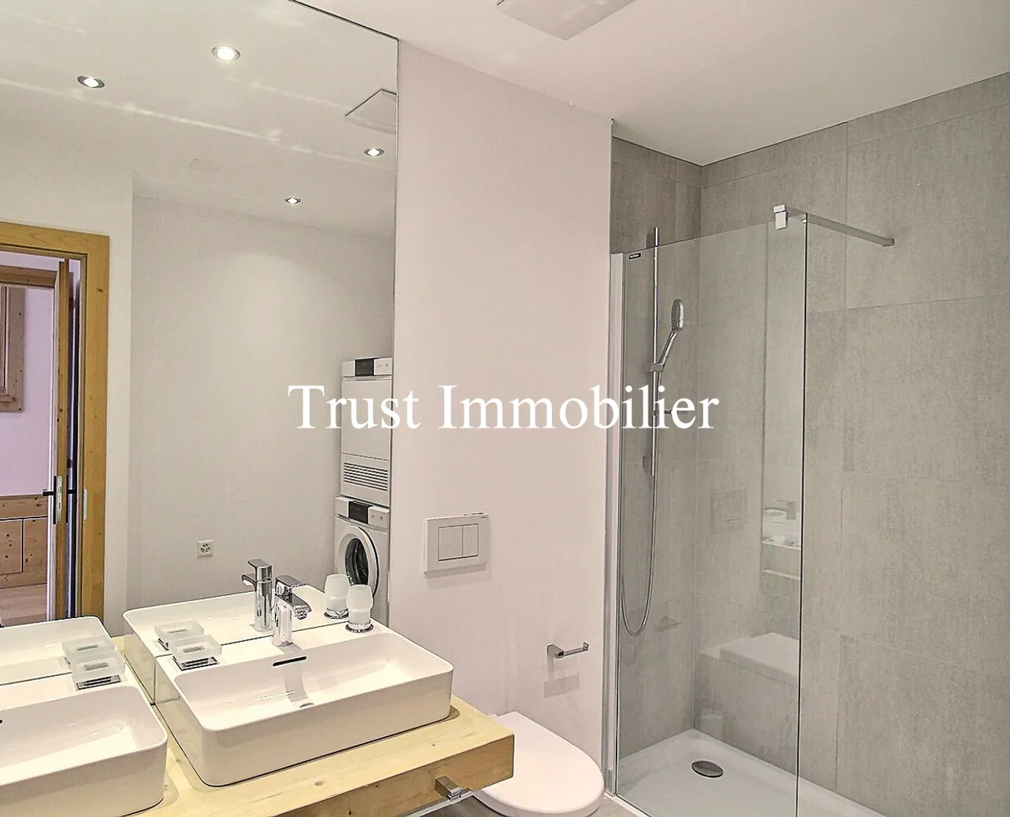 Appartement Élégant avec Vue Alpine - Photo 8 sur 12