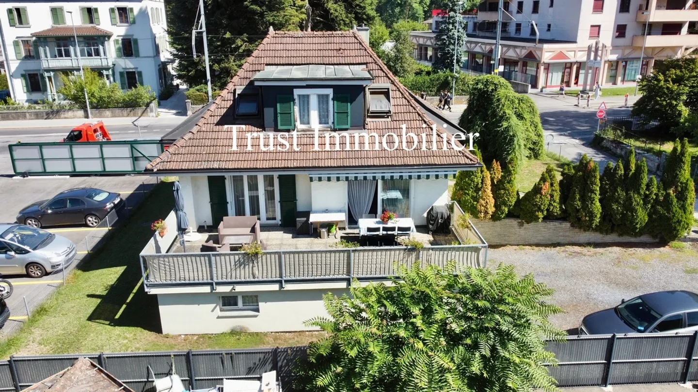 6013M-6.5 room house near the center of Bex - Photo 1 of 13