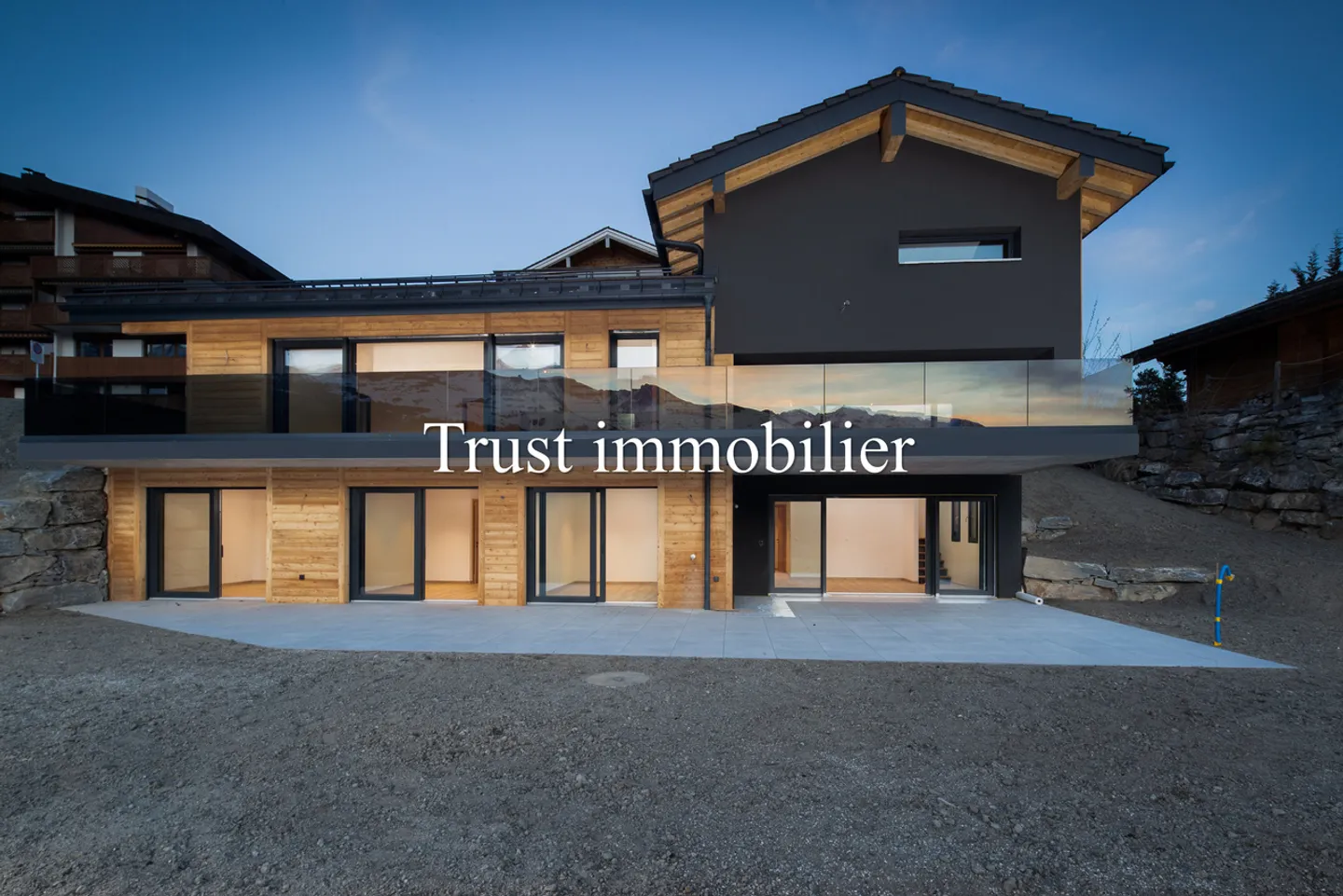 6018. Chalet neuf. Magnifique vue - Foto 1 von 13