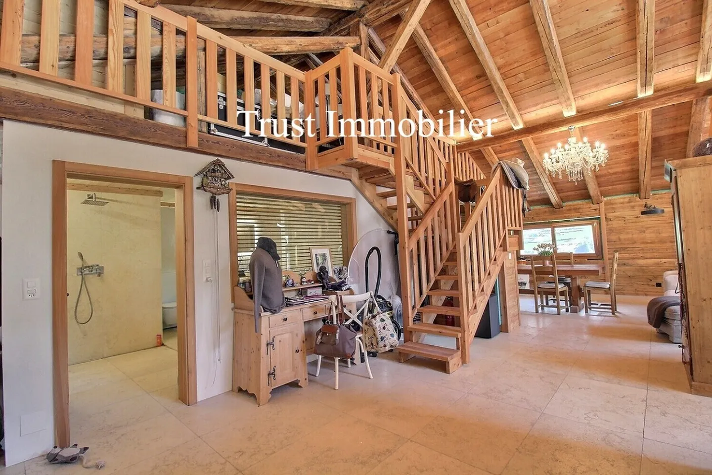 A RARE PROPERTY IN THE VAL D'ENTREMONT - Photo 6 of 13