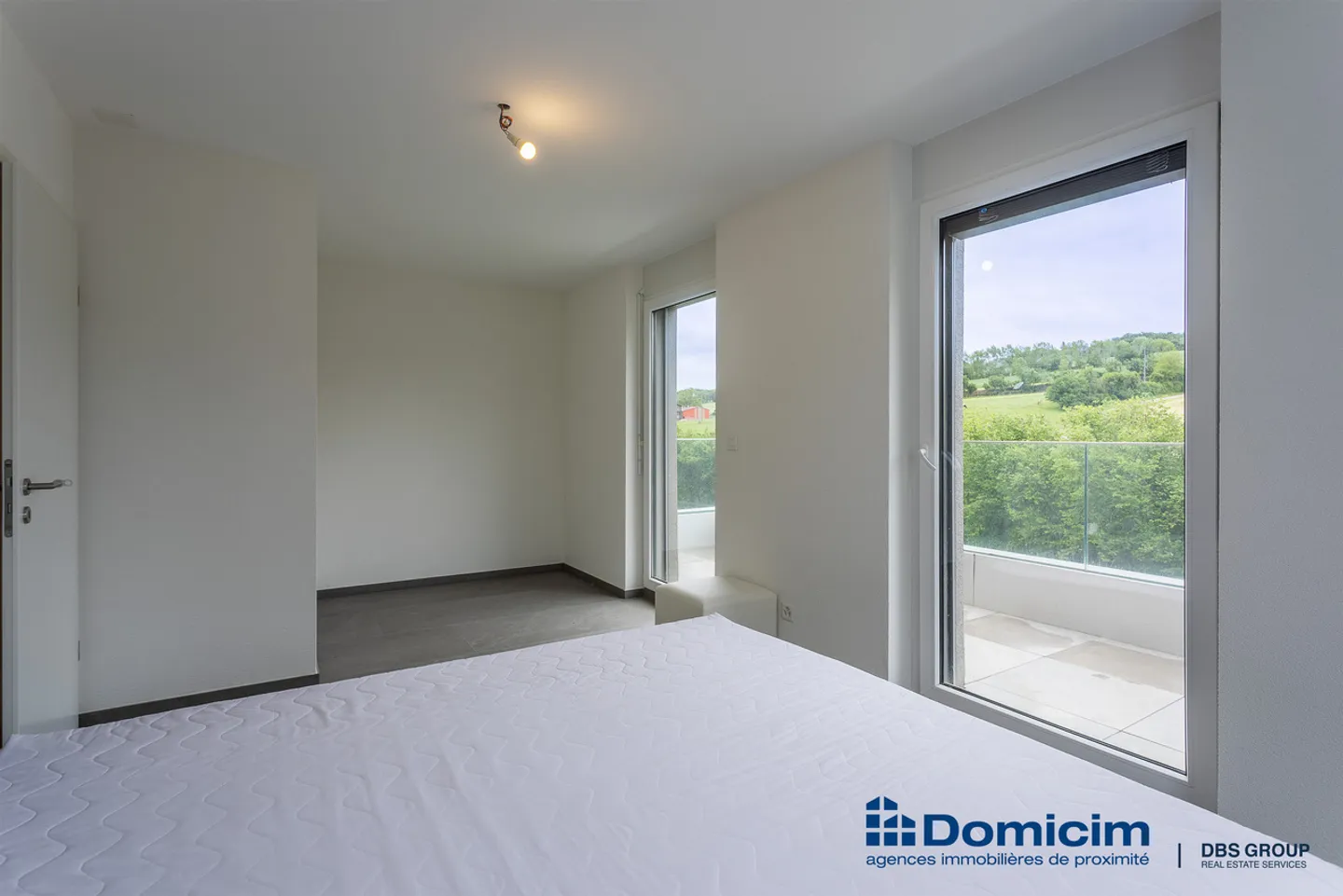 5.5-room high energy performance villa with garden - Photo 7 of 13