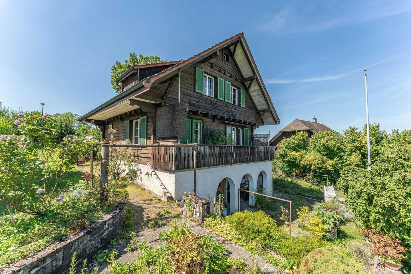 Casa unifamiliare con molto fascino - Foto 1 di 12