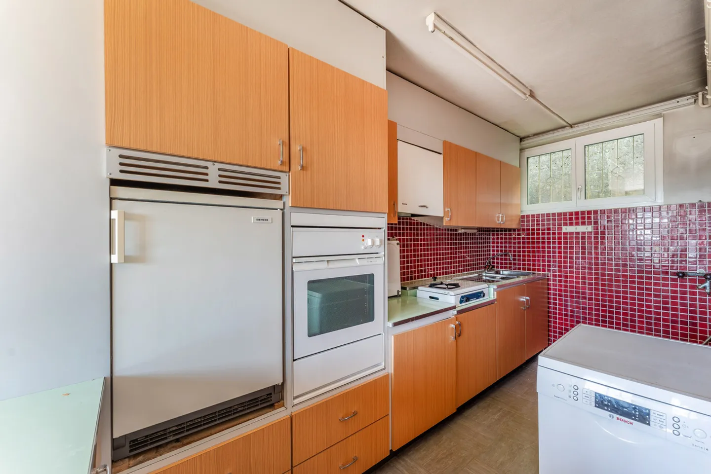 Affascinante casa unifamiliare con potenziale di sviluppo e vista mozzafiato - Foto 9 di 12