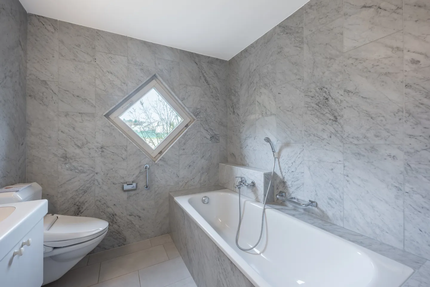 Your new condominium in Neuhausen am Rheinfall? - Photo 10 of 12