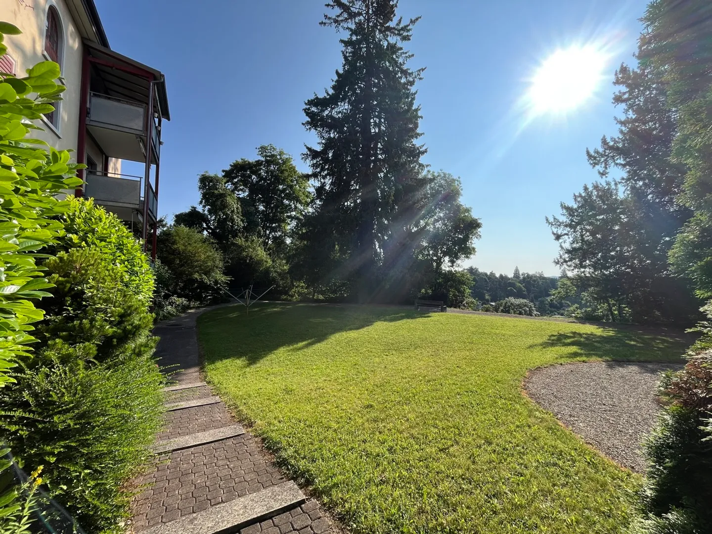 Spacious and Charming Condominium on the Breite - Photo 8 of 8