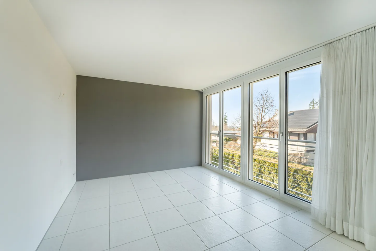 Appartement en duplex en attique dans un endroit calme - Photo 8 sur 12