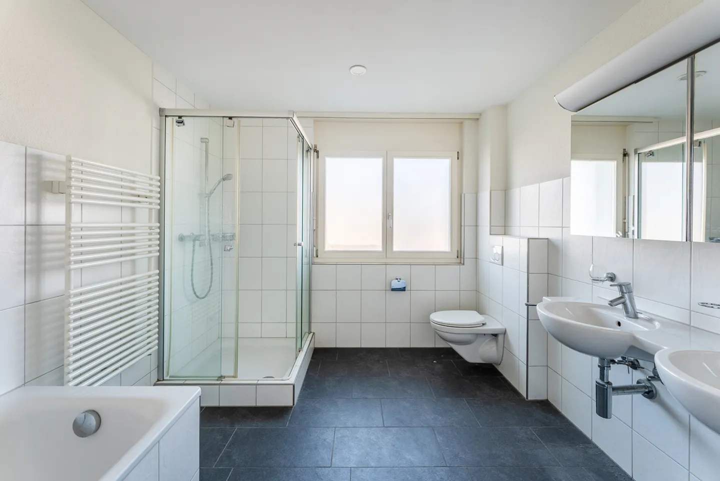 Praktisch, gemütlich - bald Ihres? - Photo 7 of 10