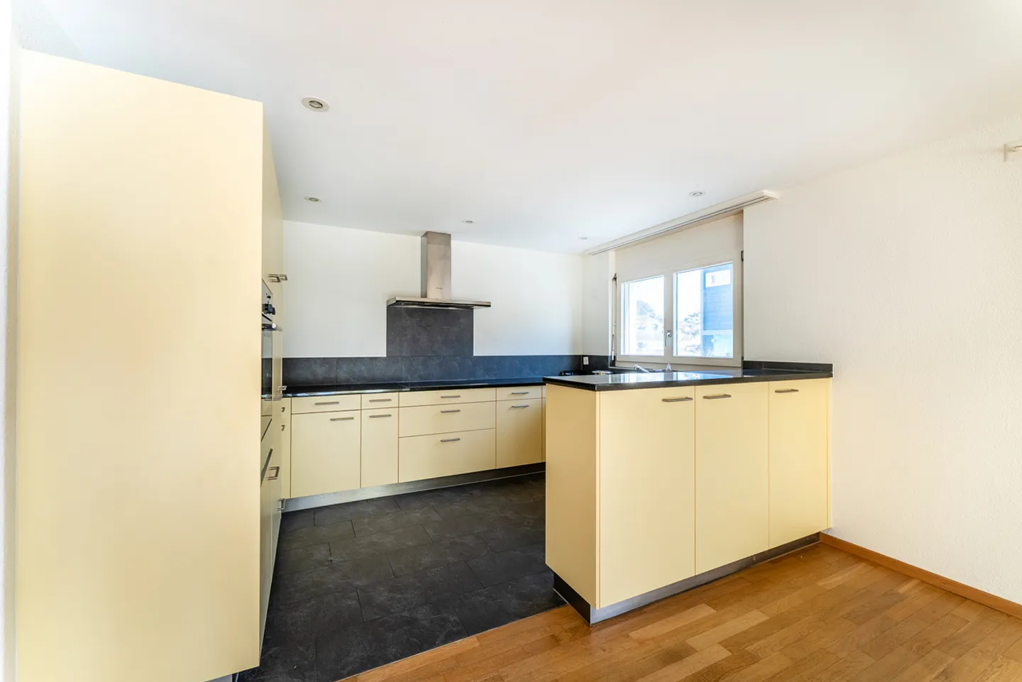 Praktisch, gemütlich - bald Ihres? - Photo 5 of 10