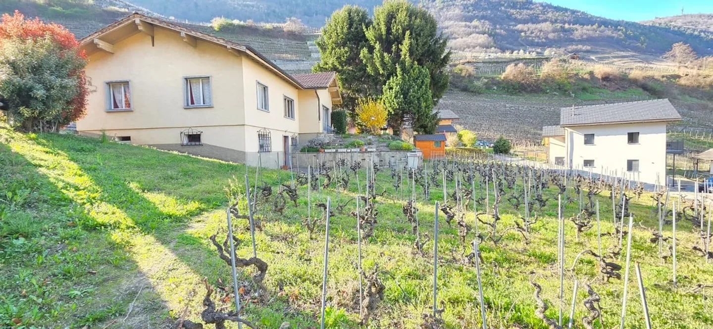 NUOVO: villa INDIPENDENTE in vendita a Martigny-Croix - Foto 1 di 9