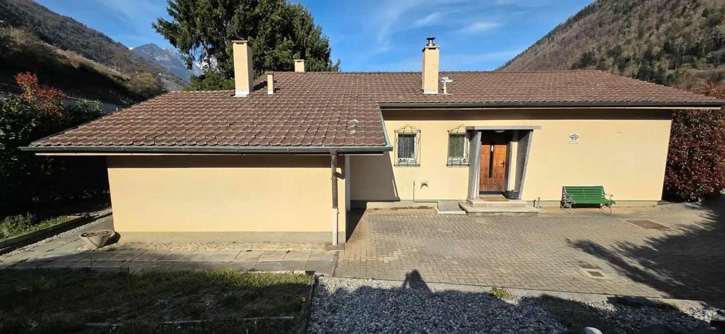 NUOVO: villa INDIPENDENTE in vendita a Martigny-Croix - Foto 2 di 9