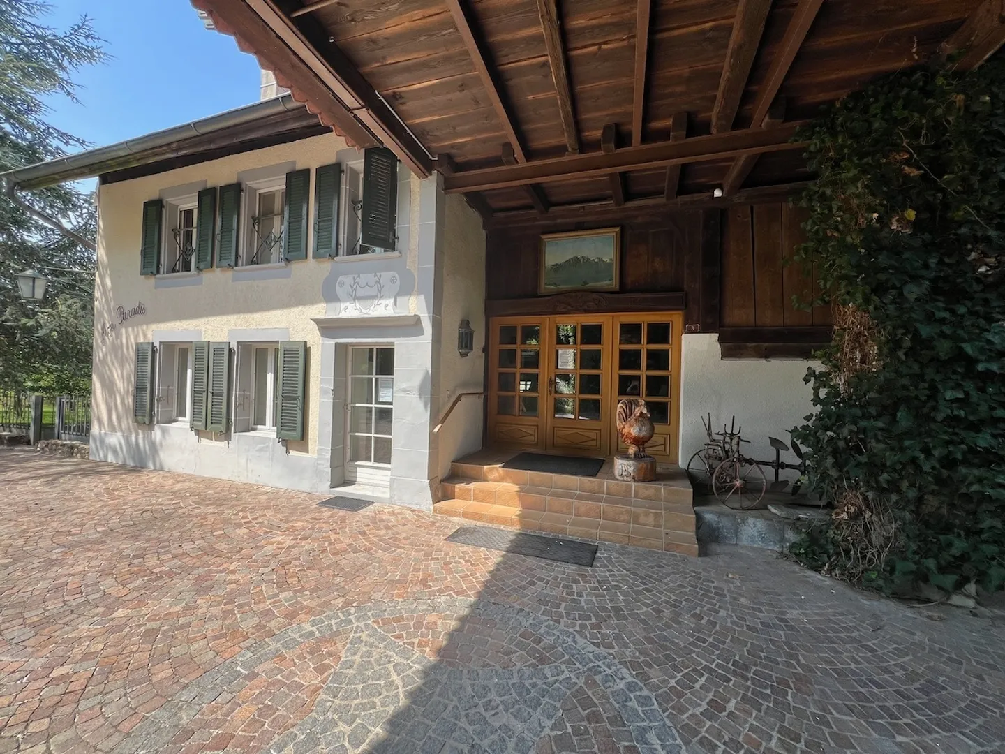 Renovierte Farm mit 4,5 Zimmern und großem ländlichen Bereich auf 2 Parzellen von 3.109 m2 - Foto 1 von 13