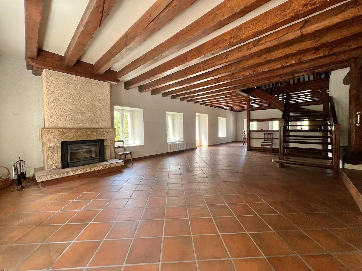 Renovierte Farm mit 4,5 Zimmern und großem ländlichen Bereich auf 2 Parzellen von 3.109 m2 - Foto 4 von 13