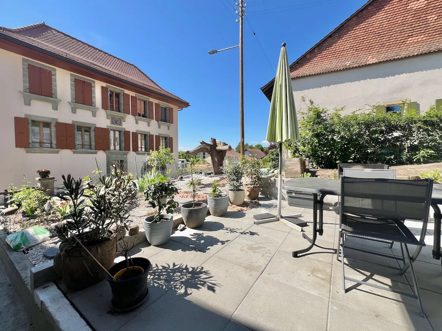 Casa di villaggio di 140 m2 con un grande giardino - Foto 12 di 13