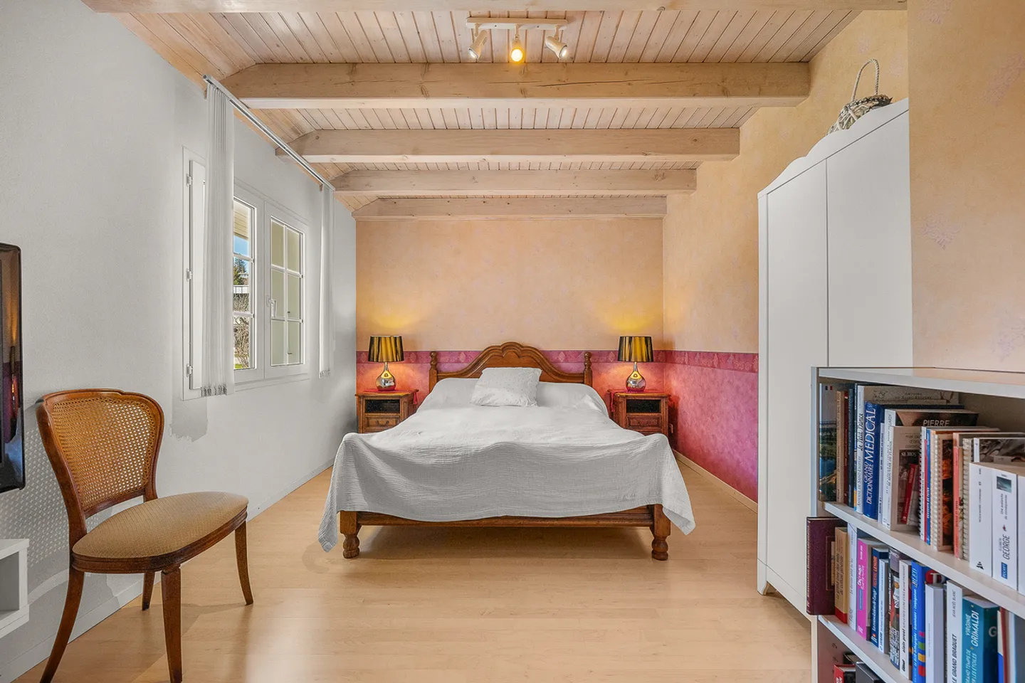 Magnifica villa situata in un quartiere residenziale - Foto 10 di 13