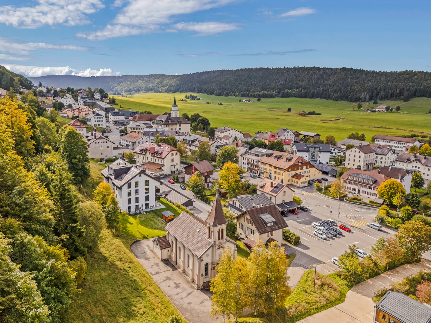 Zeitgenössische Wohnung mit privatem Garten - Foto 2 von 13