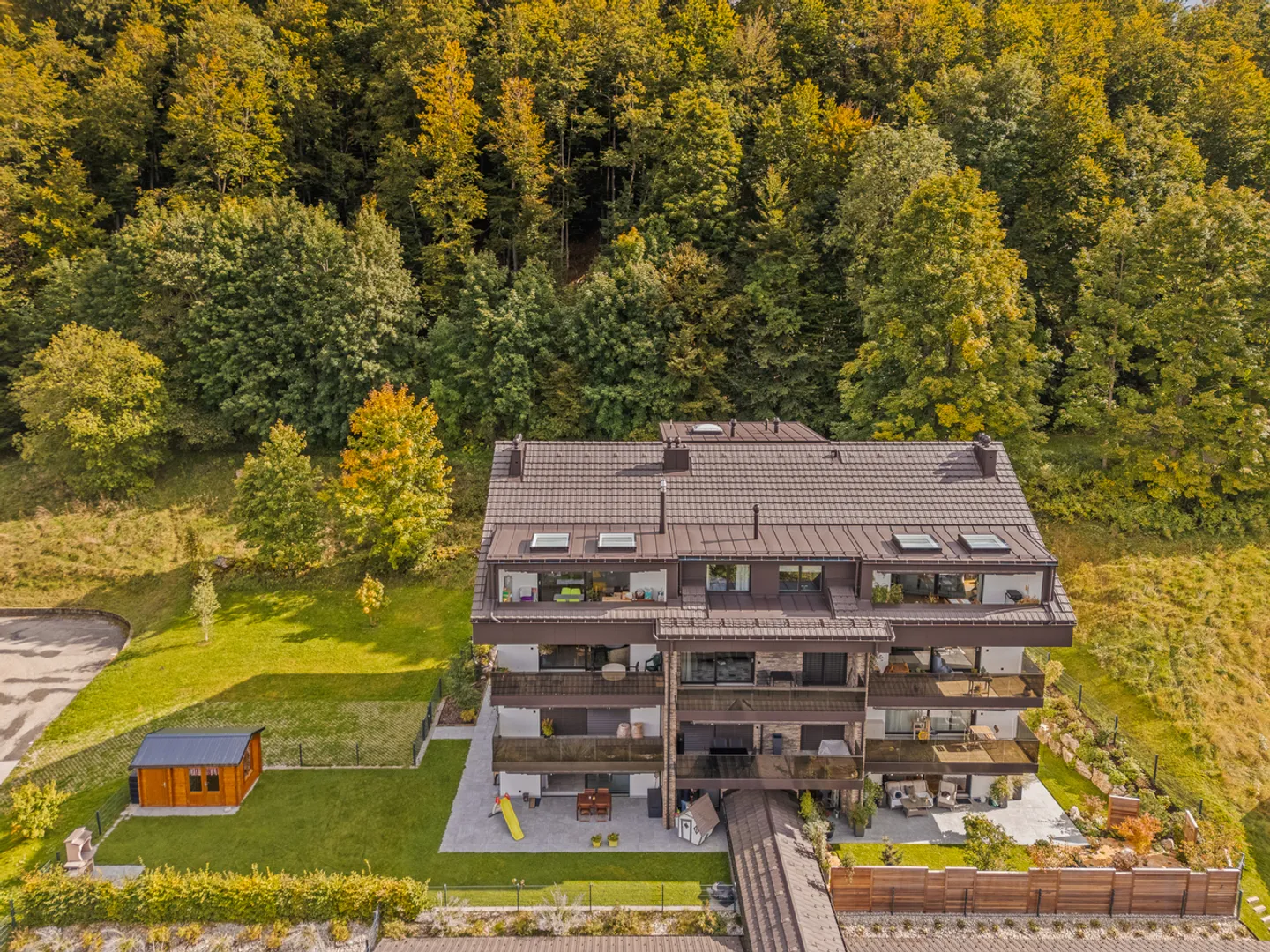 Zeitgenössische Wohnung mit privatem Garten - Foto 4 von 13