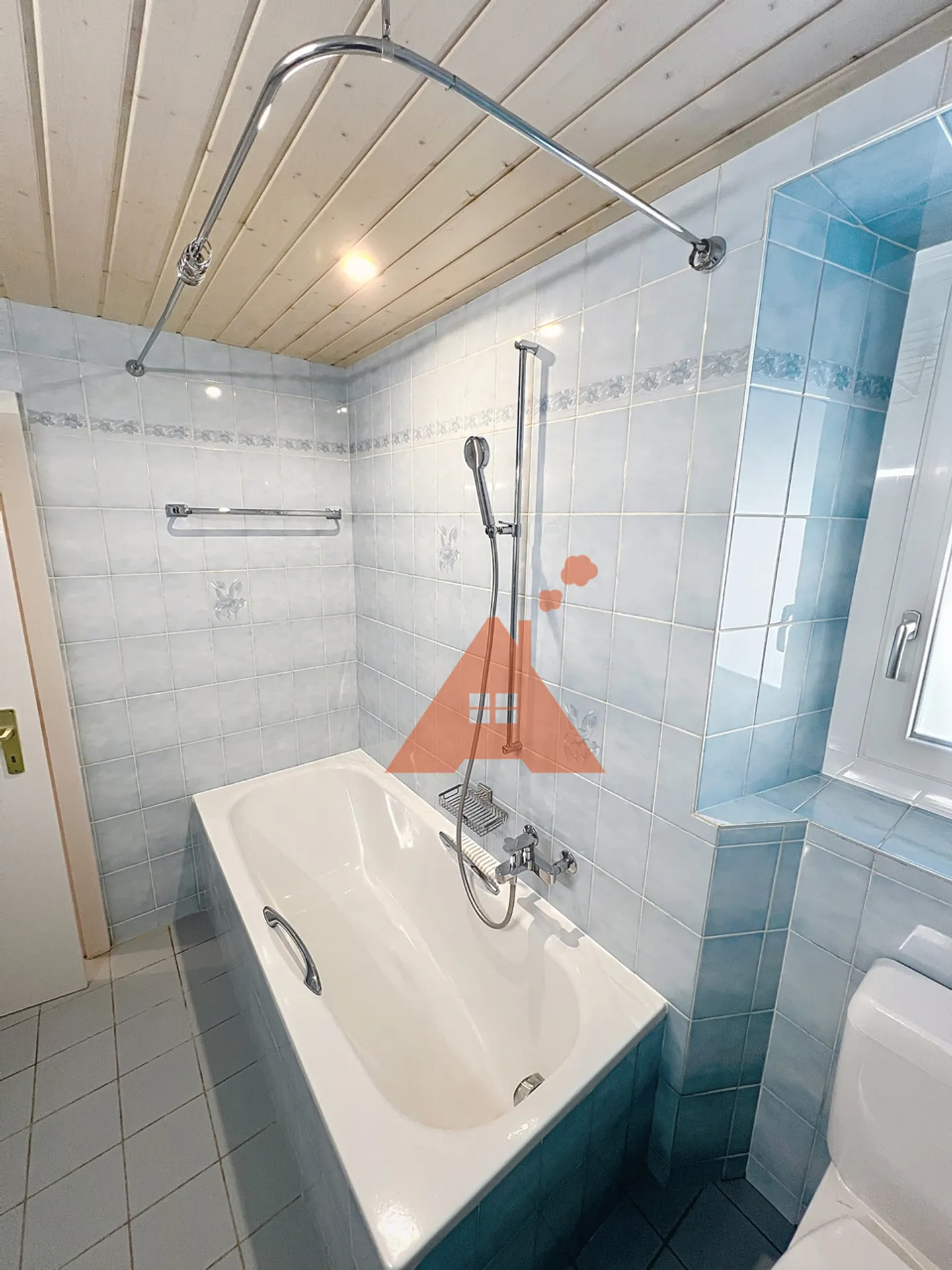 Renovierte Wohnung im Herzen von Mont-la-Ville. - Foto 4 von 12