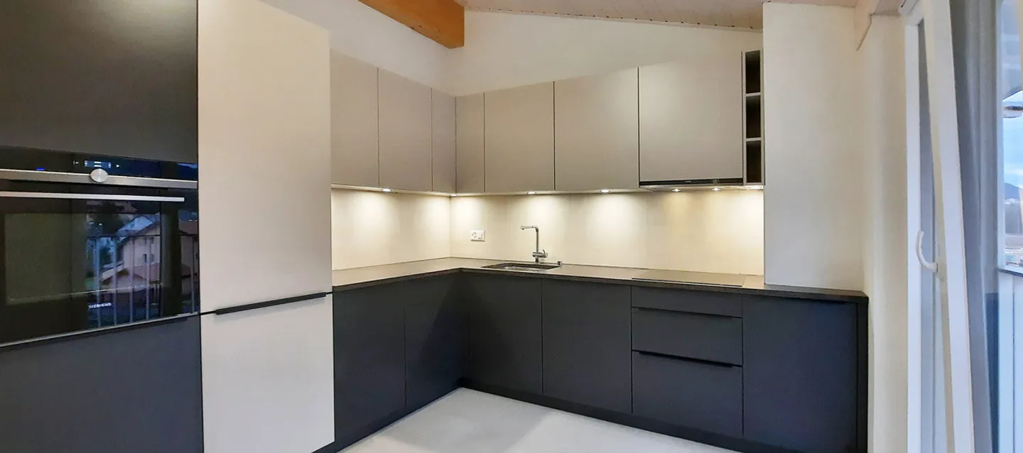 Dans immeuble très récent, 3,5 pces avec balcon et garage - Photo 4 sur 10