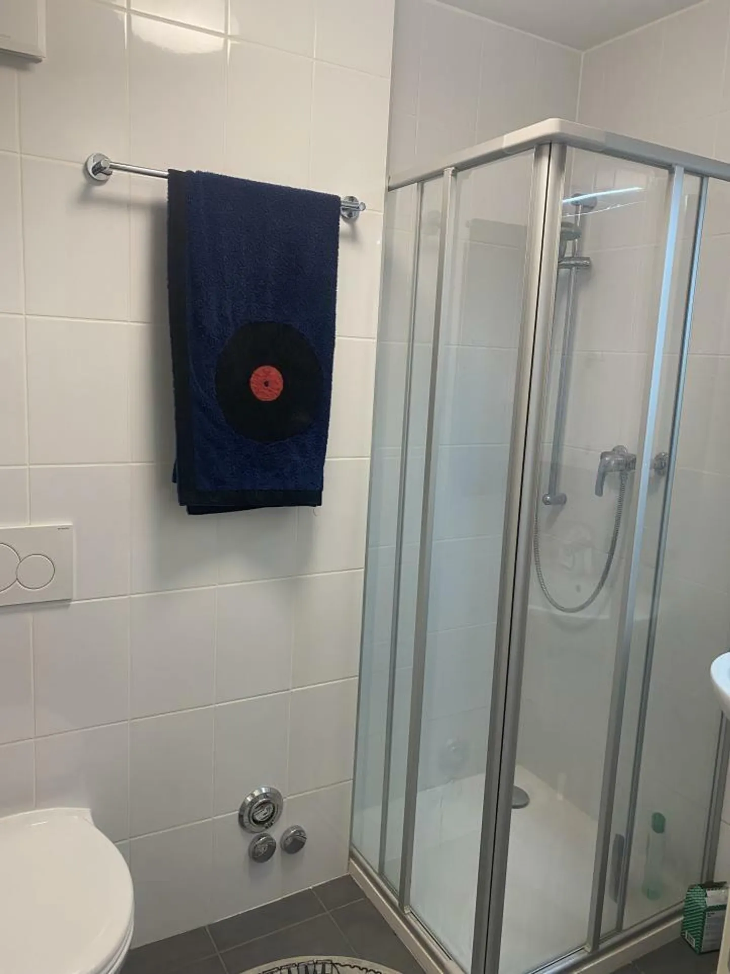 Furnished studio, close to the Technical School - Photo 3 of 4