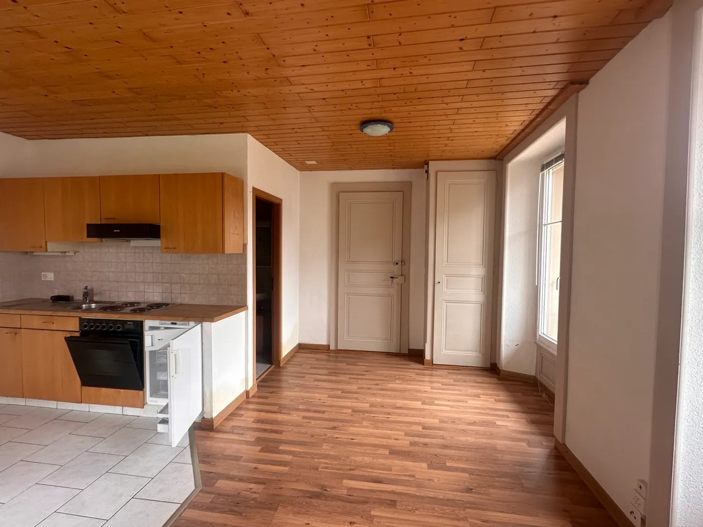 Schönes Studio in gutem Zustand zur Miete in Le Sentier. - Foto 3 von 4