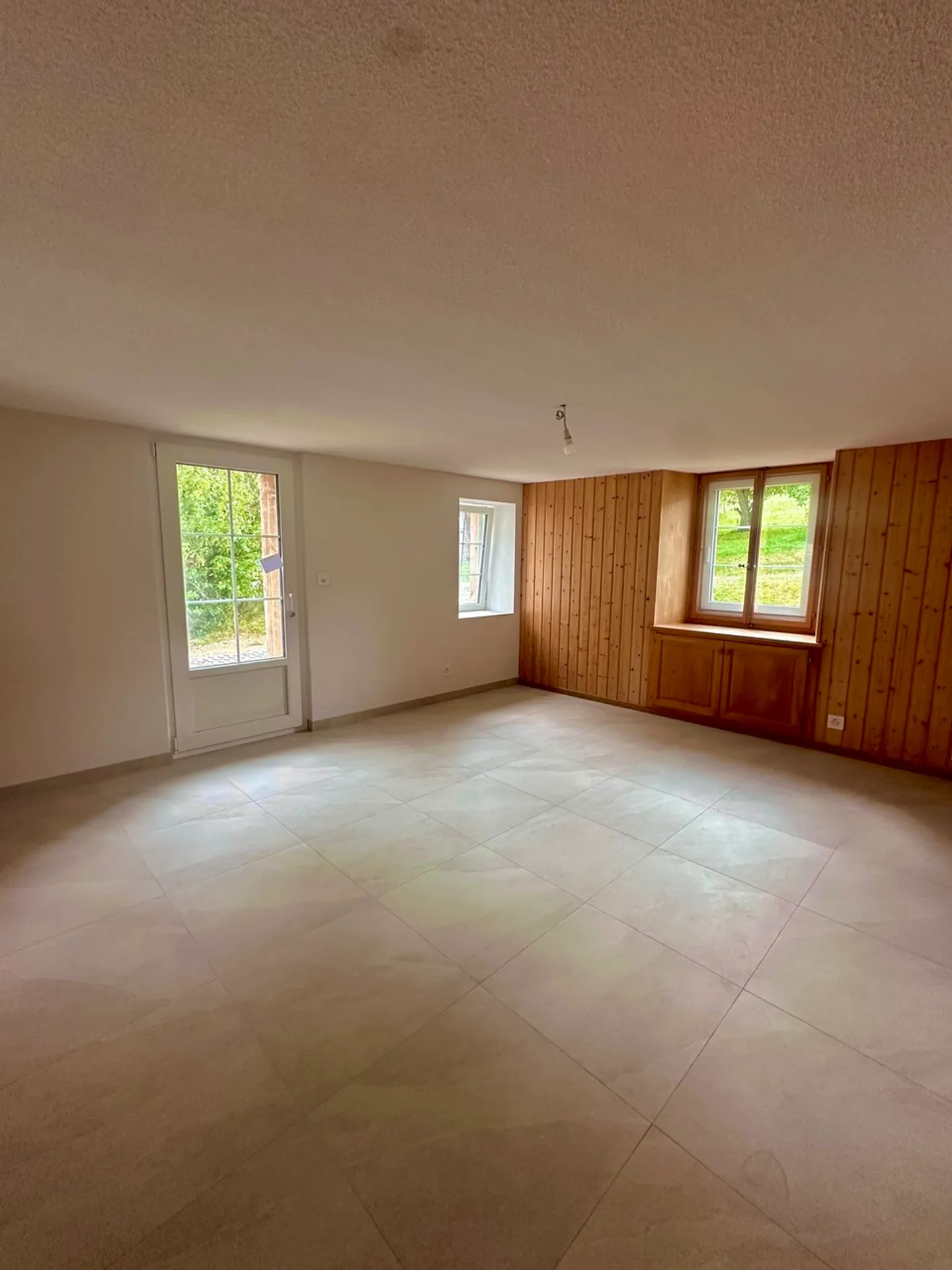 Superbe appartement neuf à louer à Les Bioux (Suisse). - Foto 4 von 6