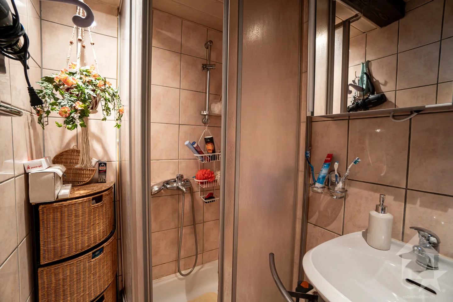 Chalet séduisant avec deux appartements - Photo 6 sur 13