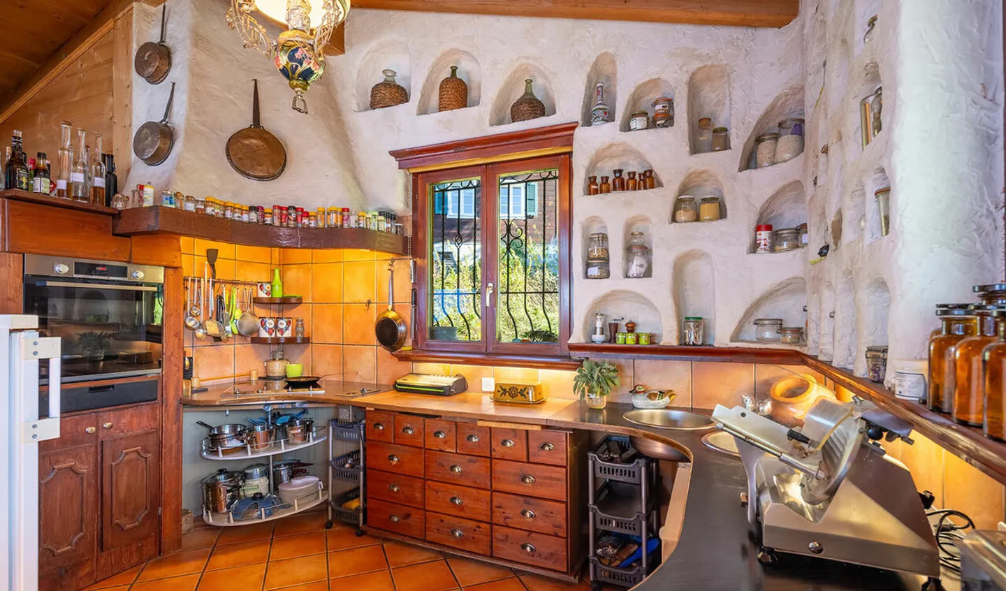 Charmantes Chalet mit atemberaubender Aussicht - Foto 6 von 13