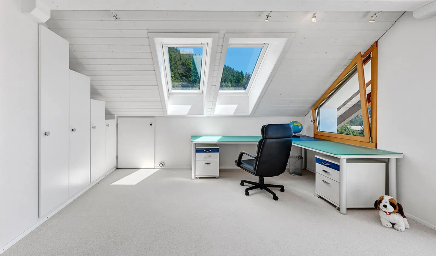 Charmante Dachwohnung mit Seeblick - Foto 5 von 9