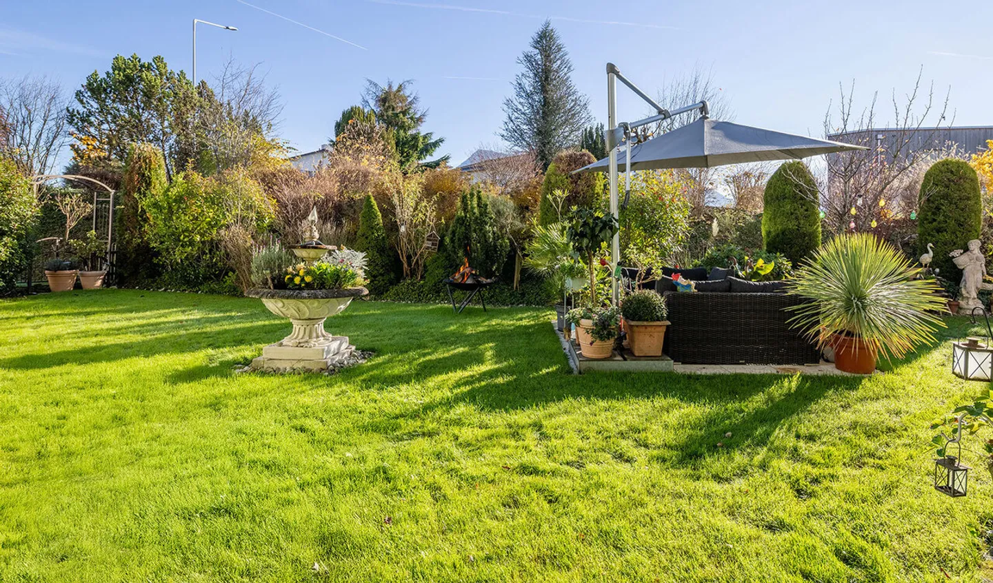 Spacious Garden Apartment in Tax-Friendly Meggen - Photo 1 of 7