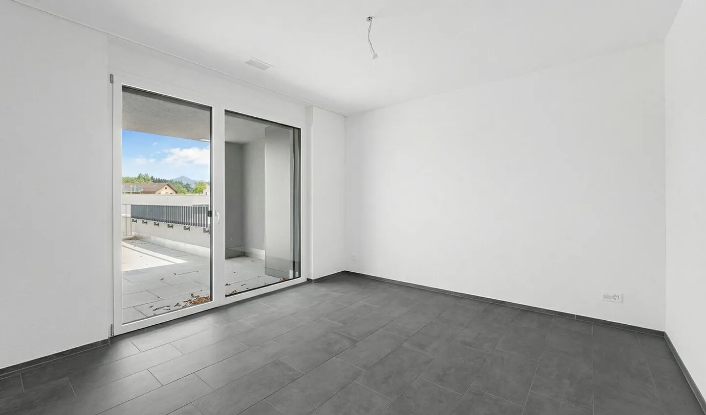 Modern Office/Practice Space near Lucerne - First Occupancy - Photo 4 of 8