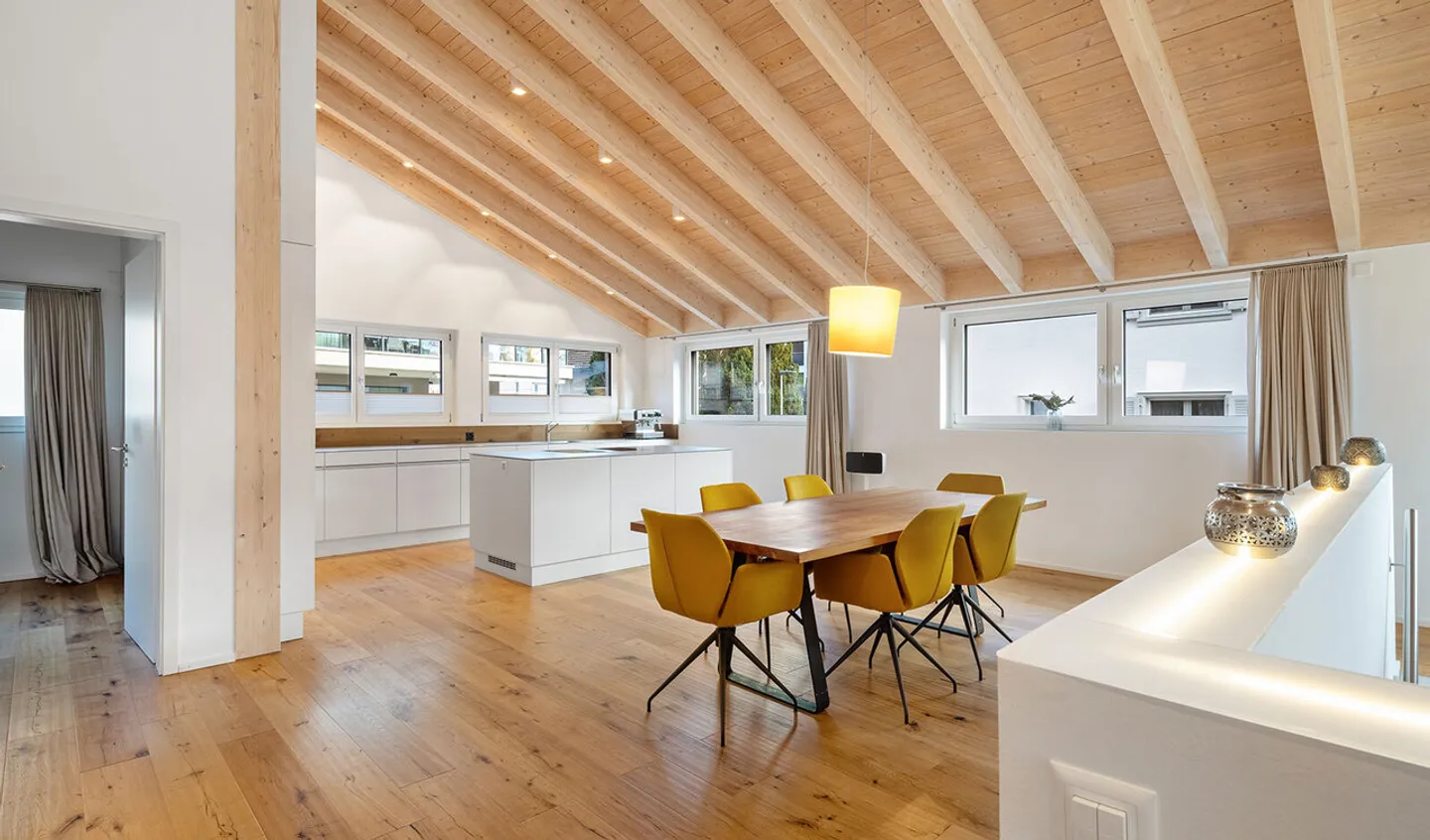 A house as special as its location - 150 m from the lake - Photo 5 of 10