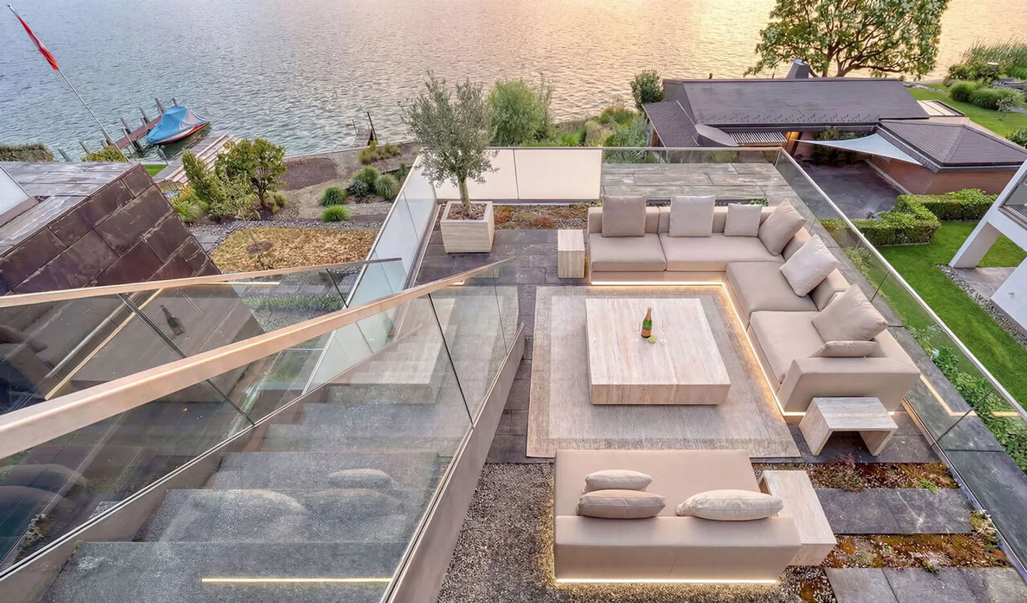 Villa avec accès direct au lac - Photo 2 sur 8