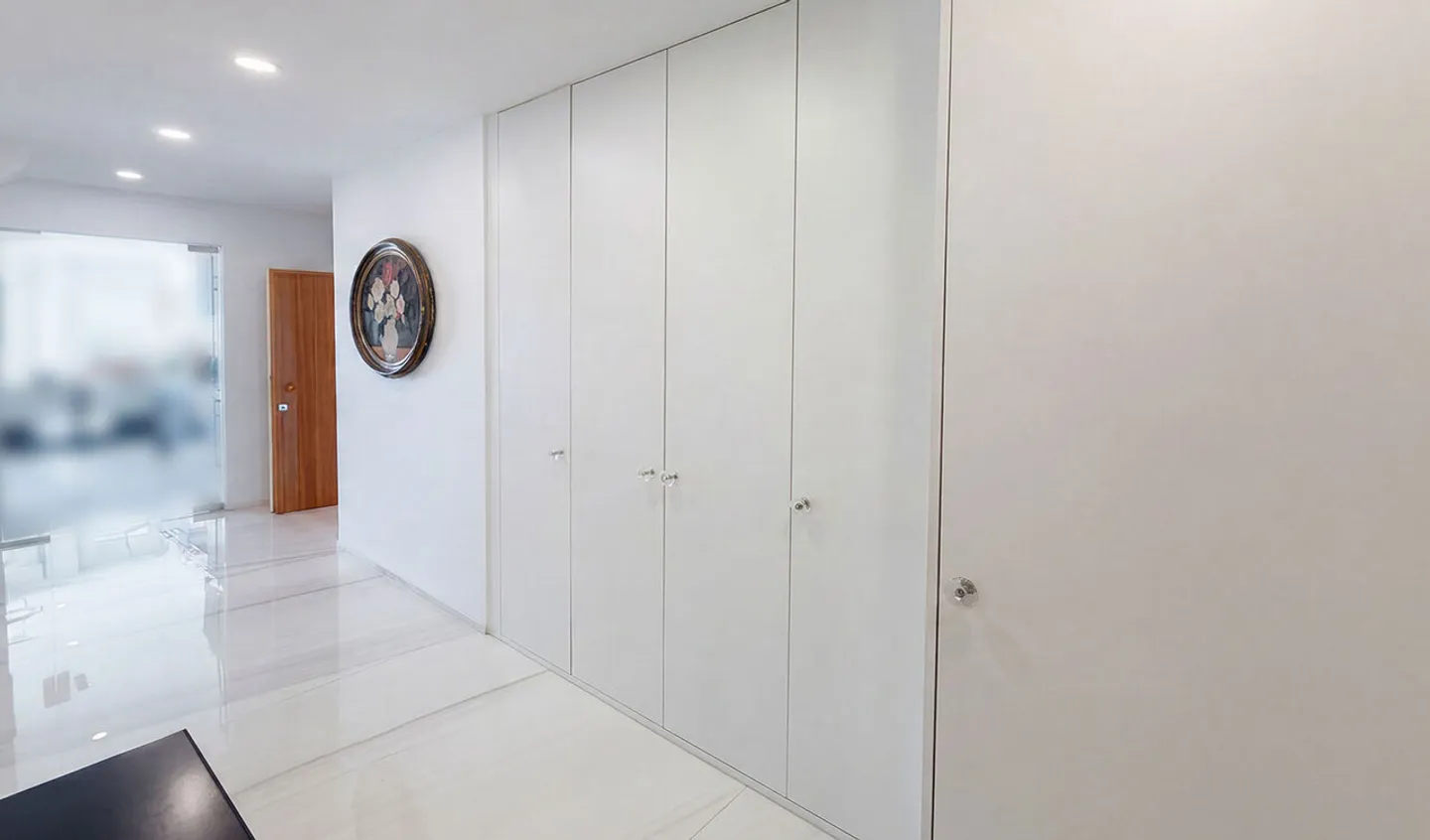 Studio unico con vista sul Pilatus e sul lago - Foto 7 di 10