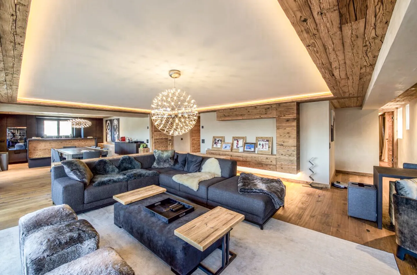 Verbier - wunderschöne 5,5 Zimmer von über 222 m2 in Renovierung - Foto 1 von 7