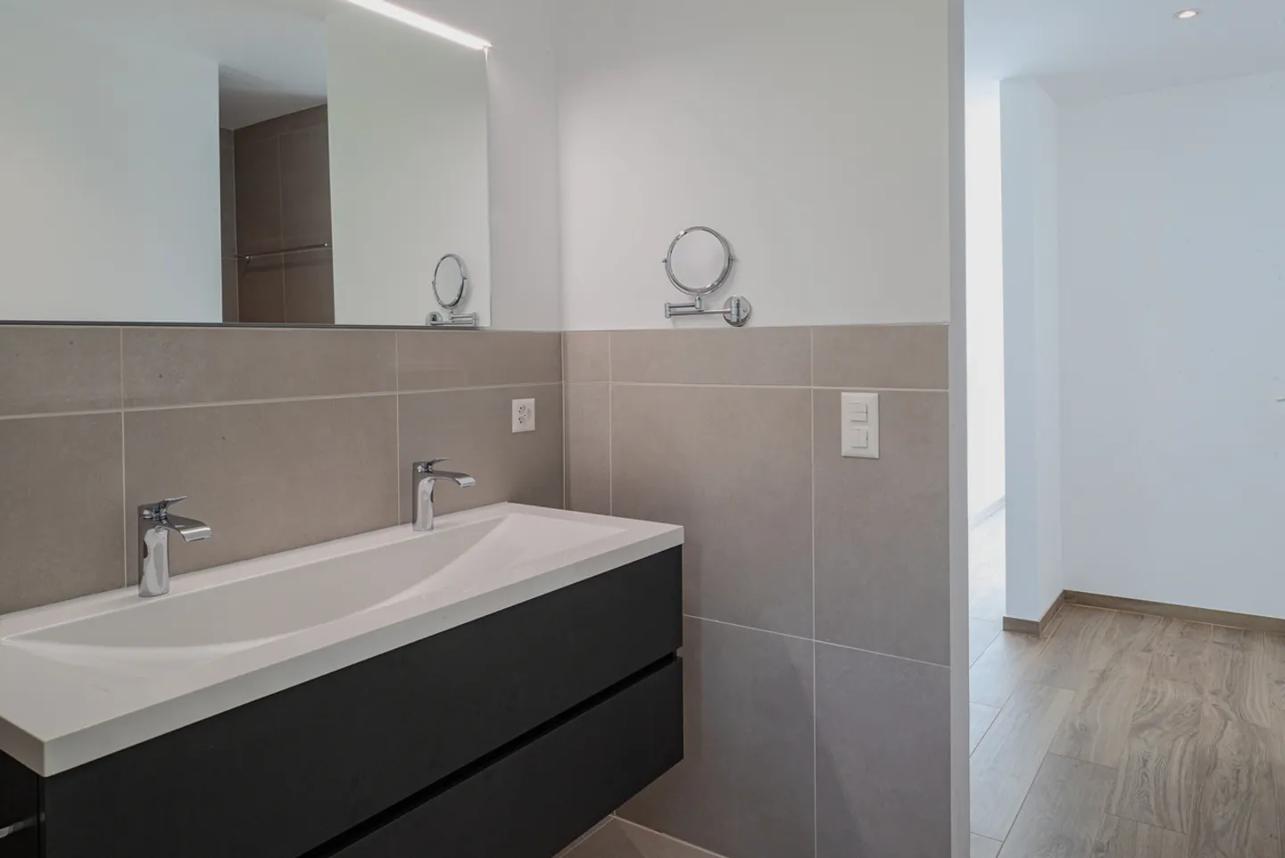 Moderne Architektur, natürliches Licht und außergewöhnlicher Blick - Foto 8 von 13