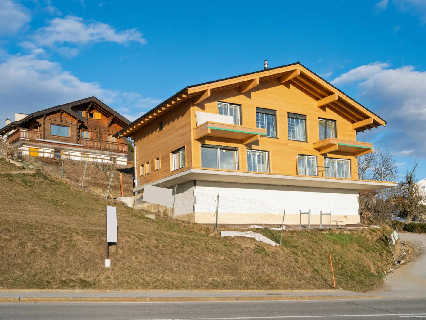 A contemporary haven facing the Alps - New chalet with 5 bedrooms in Lens - Photo 10 of 12