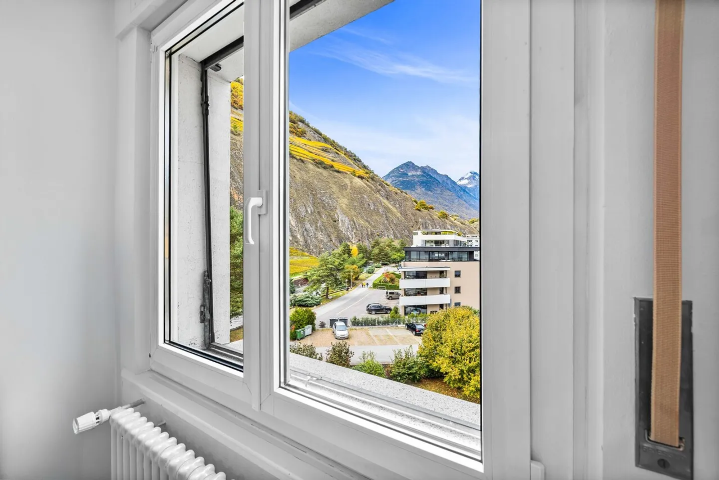 3.5 Room Apartment - Unobstructed View and by the Dranse - Photo 7 of 13