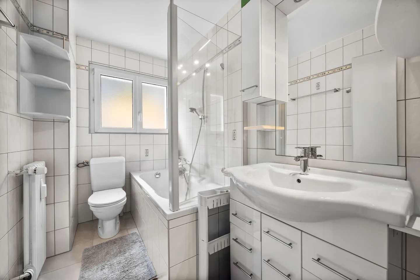 3.5 Room Apartment - Unobstructed View and by the Dranse - Photo 12 of 13