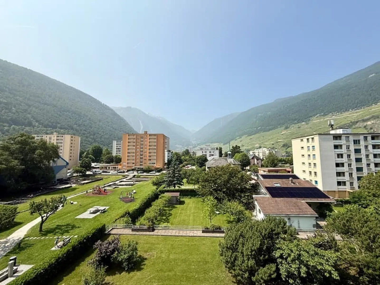 Ampio appartamento luminoso nel centro di Martigny - Foto 13 di 13
