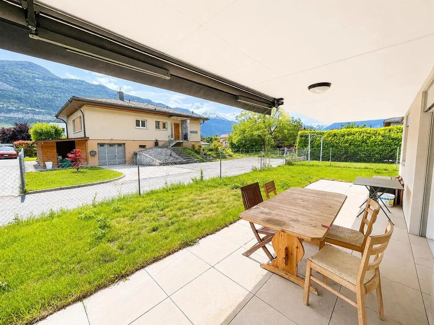 Appartement de Luxe avec Jardin Privatif - Photo 6 sur 8