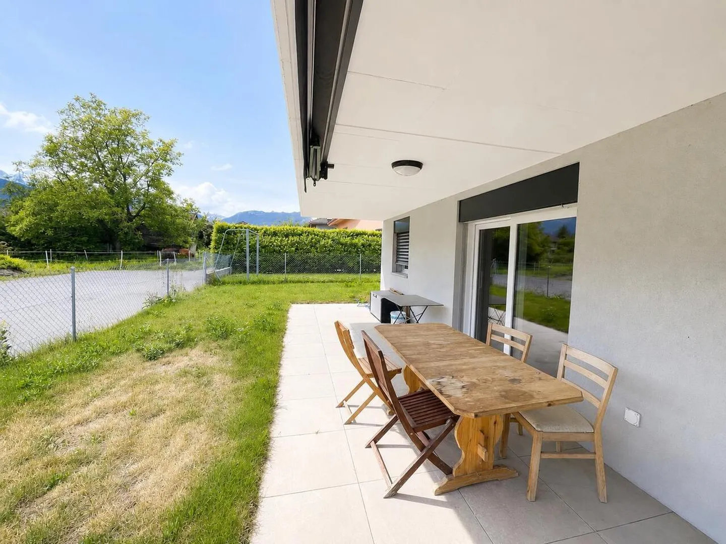 Appartement de Luxe avec Jardin Privatif - Photo 5 sur 8